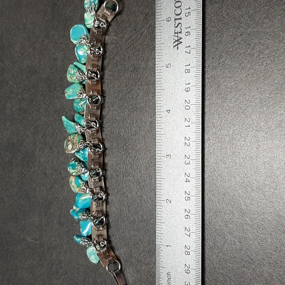 Silver tone multi-stone Turquoise Charm style 7" Bracelet - Picture 3 of 4